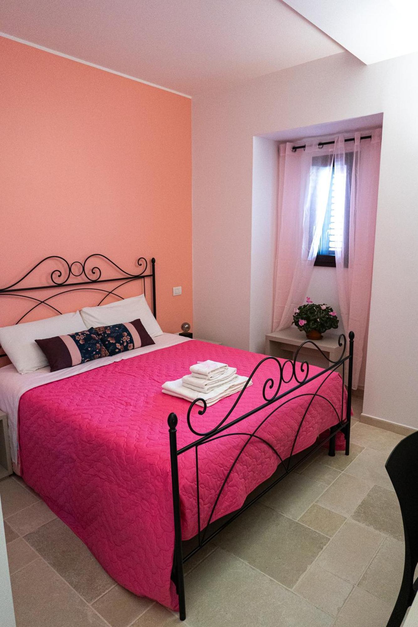 Duomo Guest House Barletta Habitación foto