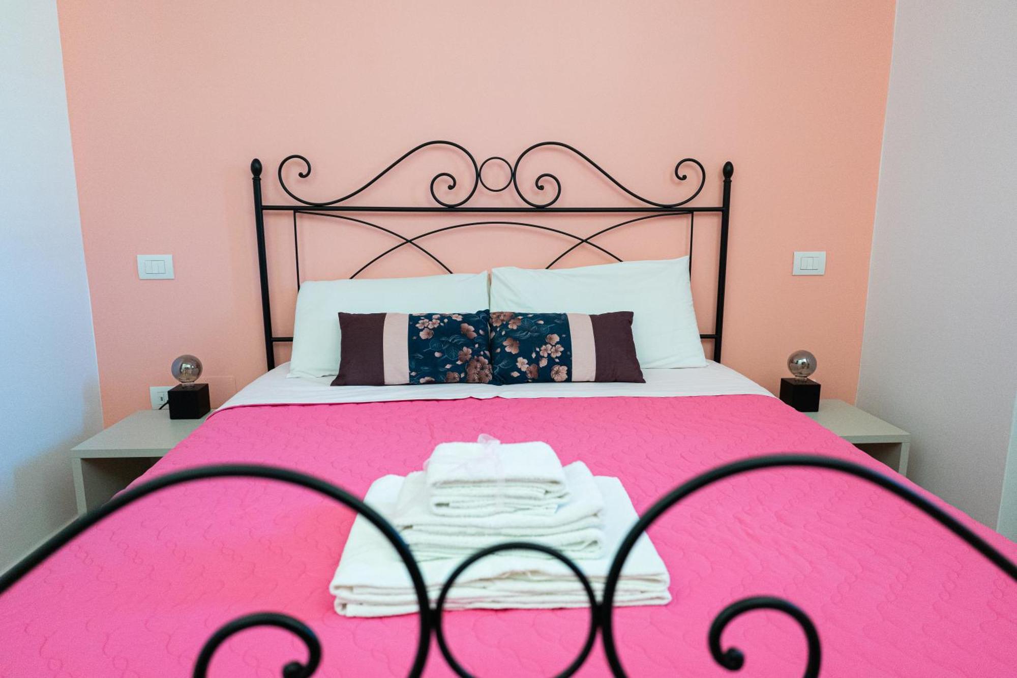 Duomo Guest House Barletta Habitación foto
